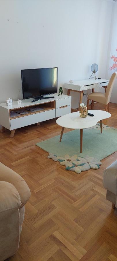 Apartment Meli Вараждин Экстерьер фото